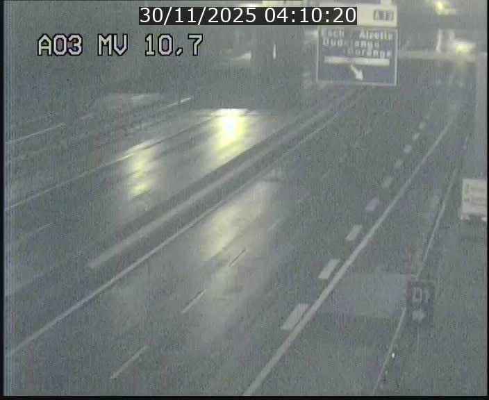 Traffic live webcam Luxembourg Croix de Bettembourg - A3 - BK 10.7 - direction France