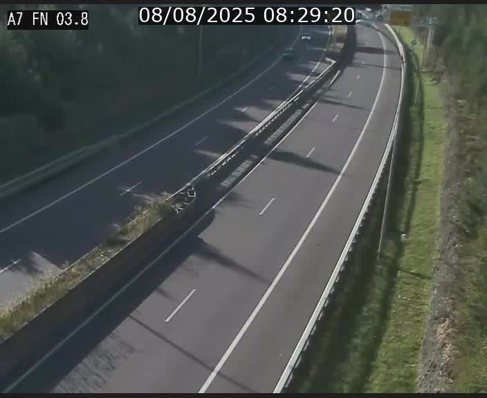 Caméra autoroute Luxembourg A7 - Passage à gibier Rëngelbour - direction Tunnel Stafelter