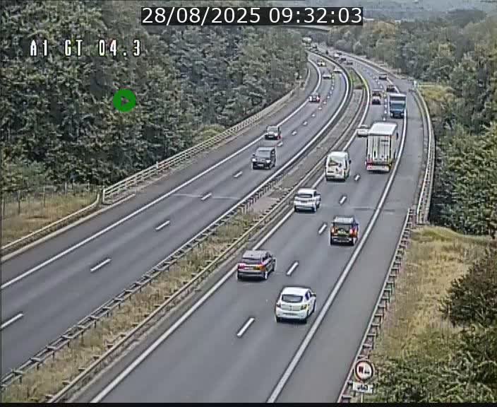 Traffic live webcam Luxembourg Itzig - A1 direction Sandweiler - BK 4.3