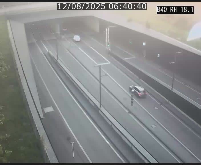 Webcam sur la route de contournement d'Esch-Belval avant le tunnel Central Gate au niveau de la porte de France et du radar fixe