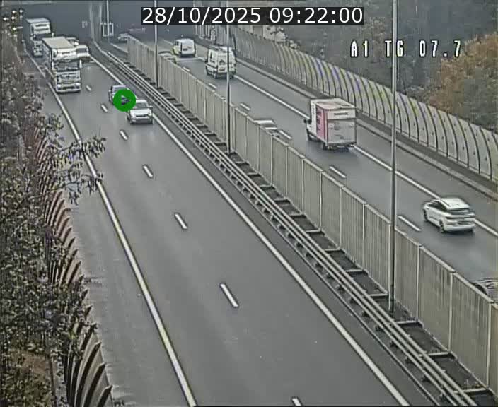 Traffic live webcam Luxembourg Kirchberg - A1 direction Luxembourg-ville - BK 7.7