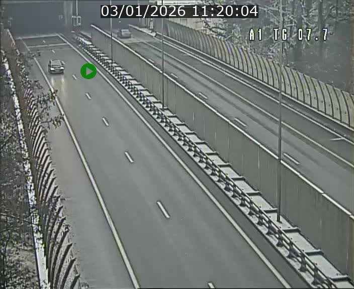 Traffic live webcam Luxembourg Kirchberg - A1 direction Luxembourg-ville - BK 7.7