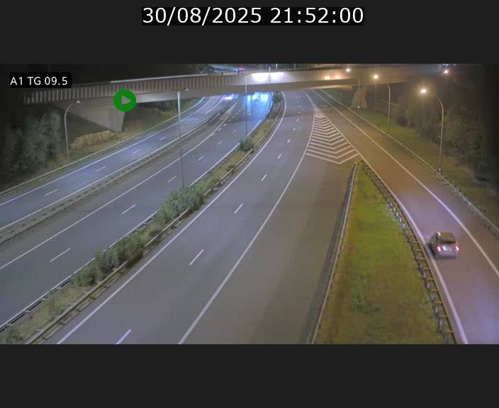 Traffic live webcam Luxembourg Jonction Grünewald - A1 direction Luxembourg-ville - BK 9.5
