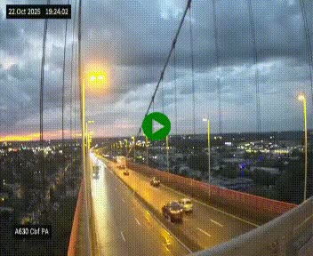 Webcam autoroute sur le périphérique de Bordeaux (A630) au nord de la ville. Caméra située sur le Pont d'Aquitaine.