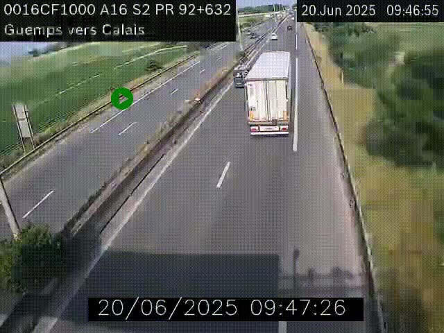 Webcam A16 juste après l'aire de repos d'Offekerque à Guemps. Vue orientée vers Calais