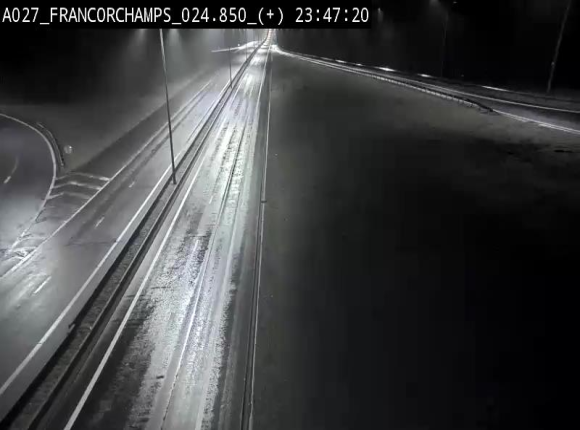 Caméra autoroutière à proximité du circuit de Spa-Francorchamps à Stavelot sur l'A27/E42