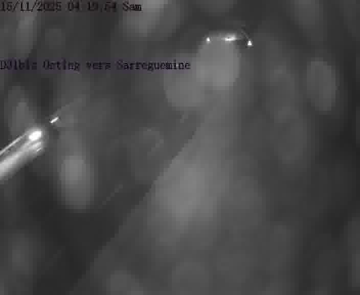 Webcam installée le long de D31bis (France) à Oeting, pointée vers Sarreguemines, utile pour suivre précisément les conditions de trafic.