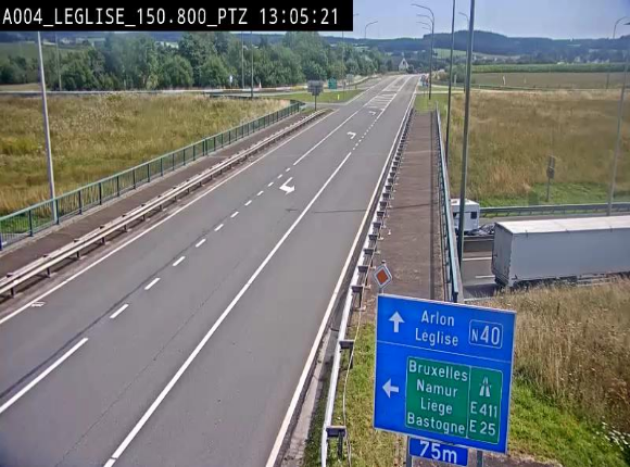 Webcam au-dessus de l'E411 sur la N40. Vue orientée vers Léglise en provenance de Neufchâteau