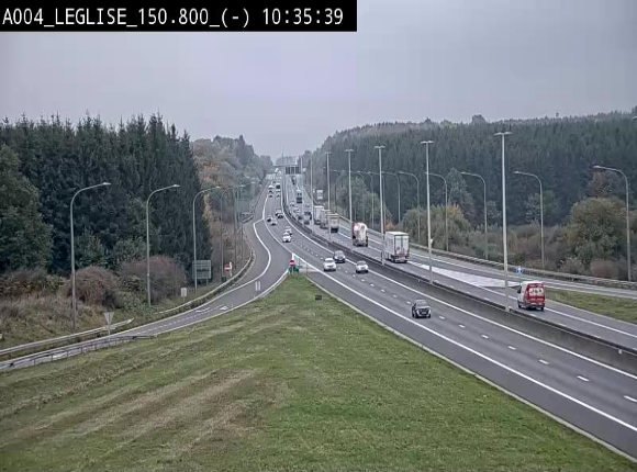 Webcam E411 dans la Côte de Léglise. Vue orientée vers Bruxelles