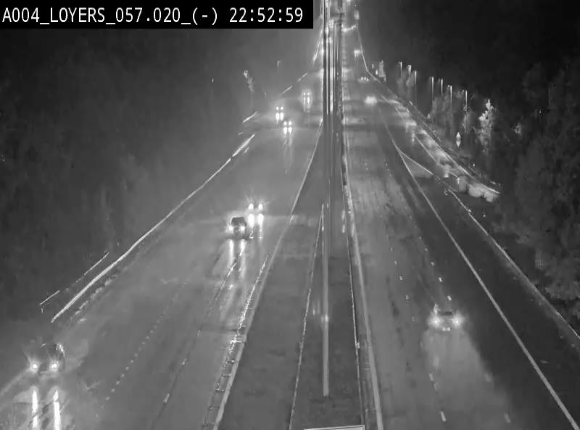 Webcam E411 au niveau du viaduc de Beez à Loyers, entre Champion et Warissoulx. Vue orientée vers Bruxelles