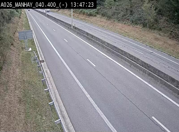 Webcam autoroute A26/E25 à hauteur de Manhay, après la jonction avec la N651 en direction de Liège - BK 40.4
