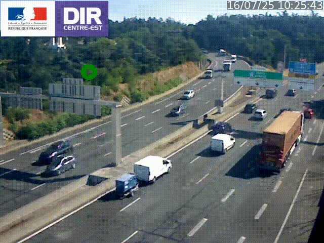 Caméra de circulation routière sur le boulevard périphérique Laurent Bonnevay de Lyon (D383) à hauteur de Bron, avant la jonction avec l'A43. Vue orientée vers l'échangeur