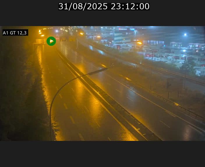 Traffic live webcam Luxembourg Senningerberg - A1 direction Allemagne - BK 12.3