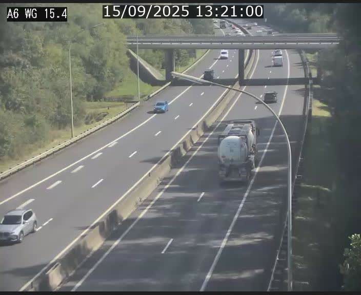Traffic live webcam Luxembourg Capellen - A6 - BK 15.4 - direction Luxembourg/France/Allemagne