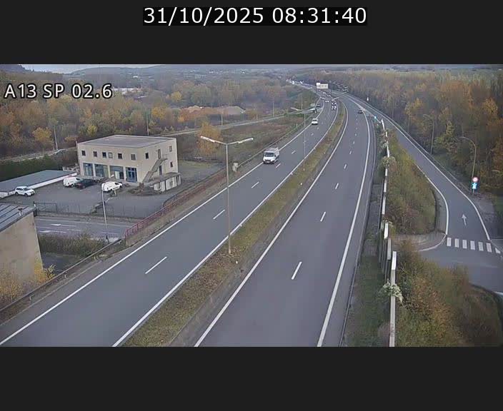 Traffic live webcam Luxembourg Sanem - A13 direction Pétange - BK 2.6