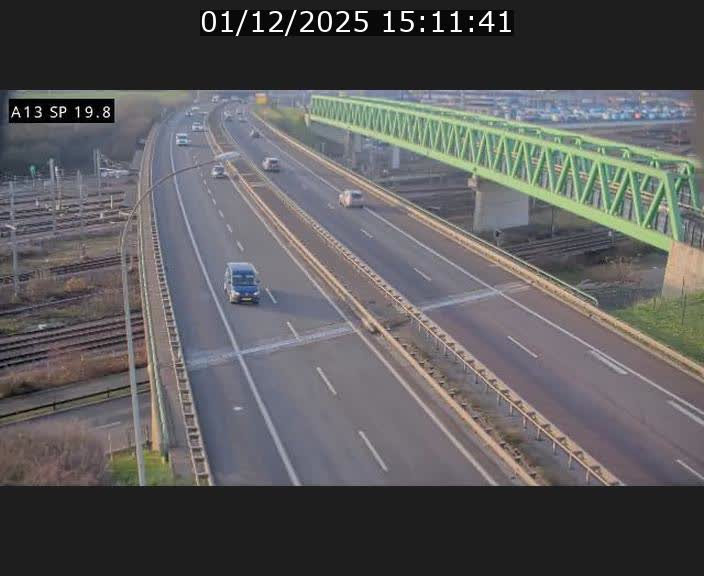 Traffic live webcam Luxembourg Croix de Bettembourg - A13 direction Esch-sur-Alzette - BK 19.8