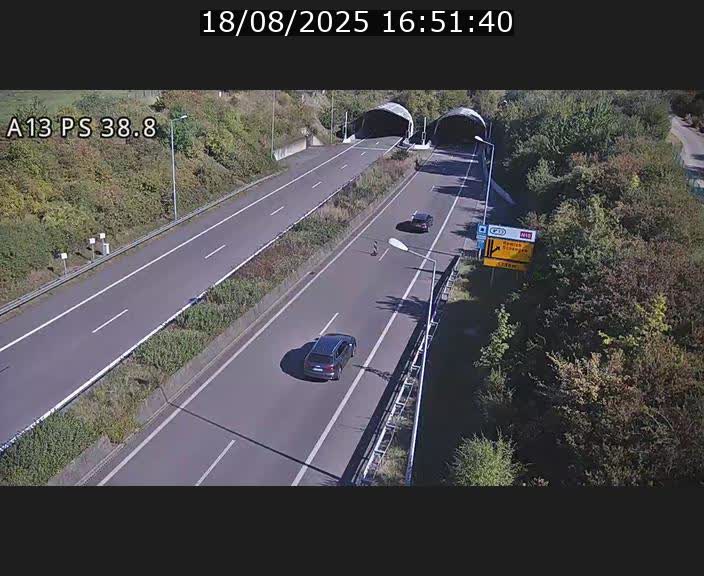 Webcam autoroute A13 à l'entrée ouest du tunnel Markusbierg à Schengen. Vue orientée vers Mondorf-les-Bains