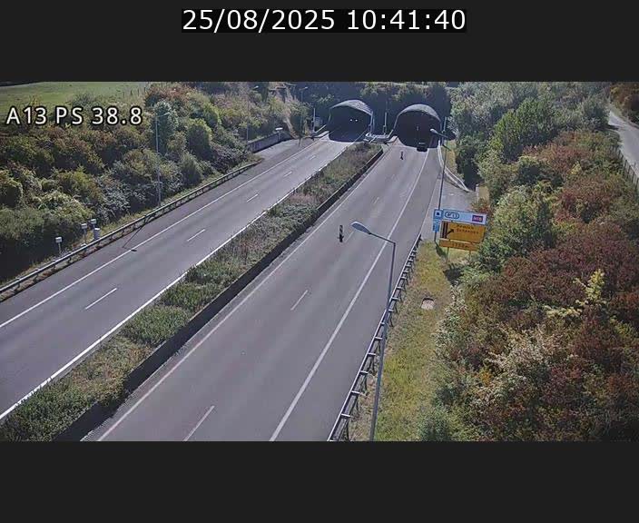 Webcam autoroute A13 à l'entrée ouest du tunnel Markusbierg à Schengen. Vue orientée vers Mondorf-les-Bains