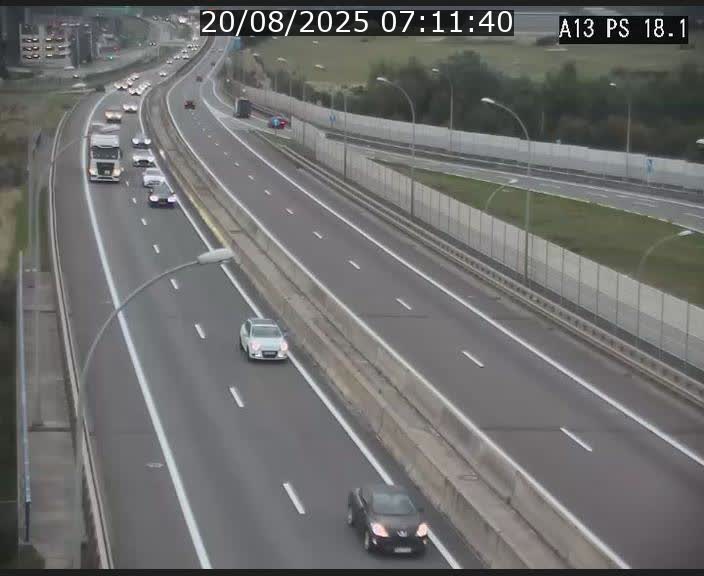 Traffic live webcam Luxembourg Dudelange - A13 direction Croix de Bettembourg - BK 18.1