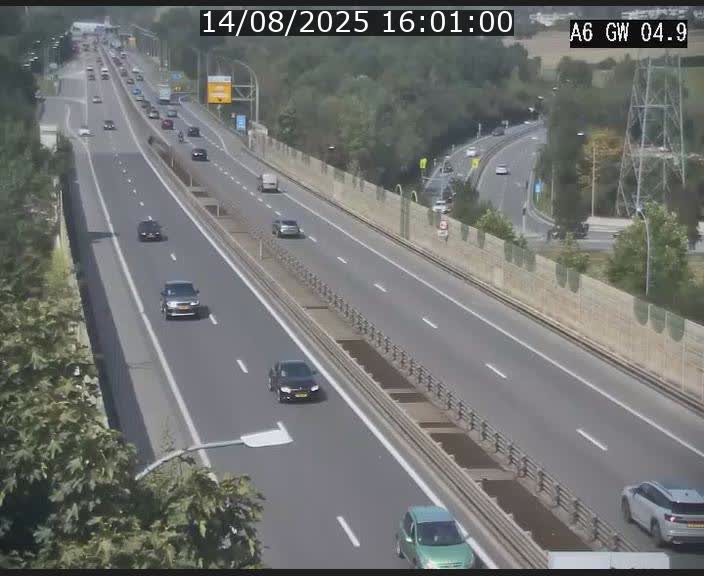 Traffic live webcam Luxembourg Croix de Cessange - A6 - BK 4.9 - direction Belgique