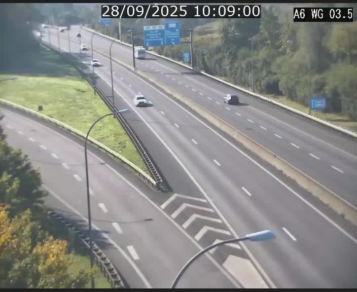 Traffic live webcam Luxembourg - Croix de Cessange - A6 - BK 3.5 - direction France/Allemagne