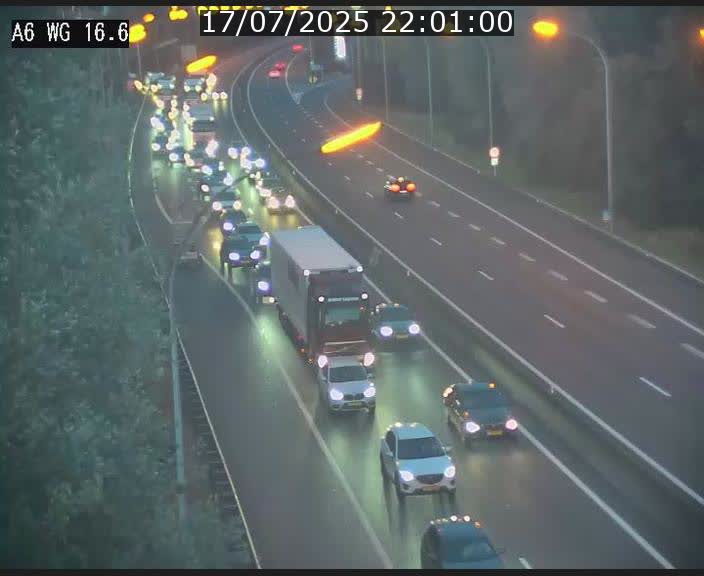Traffic live webcam Luxembourg Aire de Capellen - A6 - BK 16.6 - direction Luxembourg/France/Allemagne