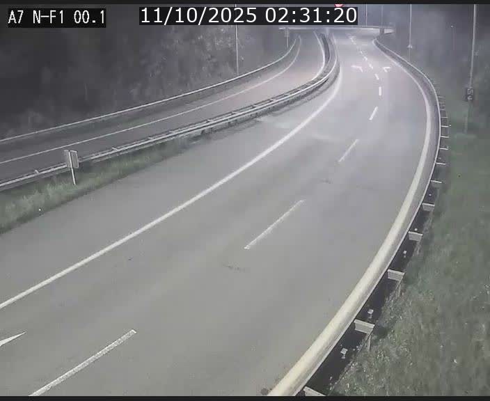 Webcam autoroute Luxembourg A7 située dans la sortie 1 Waldhof, vers la N11, avant le Tunnel Stafelter
