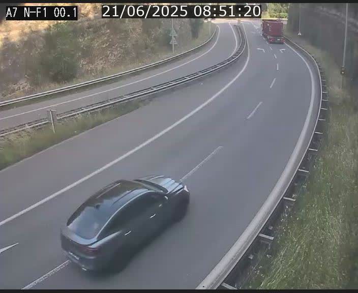 Webcam autoroute Luxembourg A7 située dans la sortie 1 Waldhof, vers la N11, avant le Tunnel Stafelter