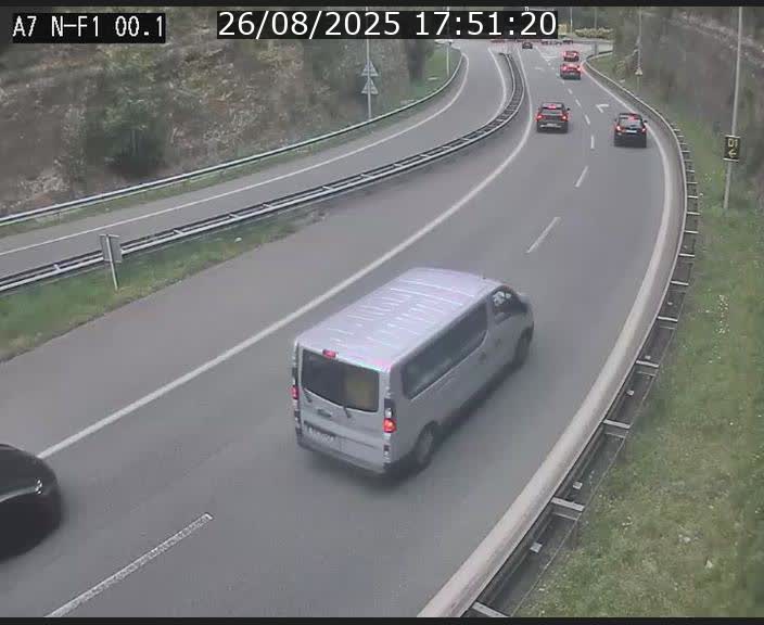 Webcam autoroute Luxembourg A7 située dans la sortie 1 Waldhof, vers la N11, avant le Tunnel Stafelter