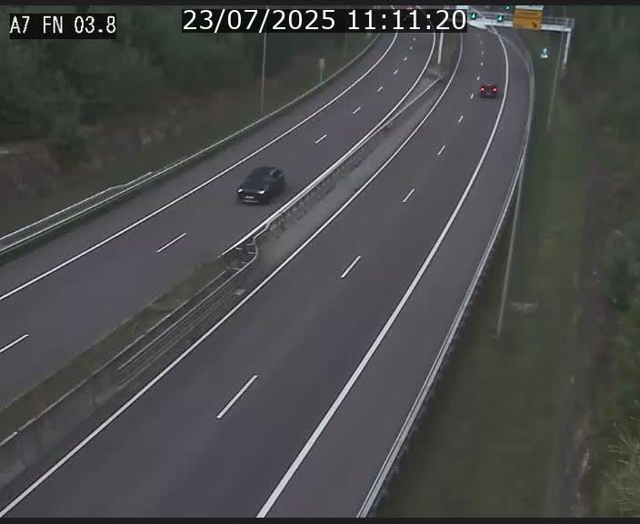 Caméra autoroute Luxembourg A7 - Passage à gibier Rëngelbour - direction Tunnel Stafelter