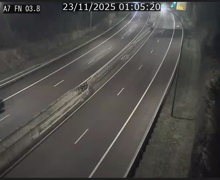 Caméra autoroute Luxembourg A7 - Passage à gibier Rëngelbour - direction Tunnel Stafelter