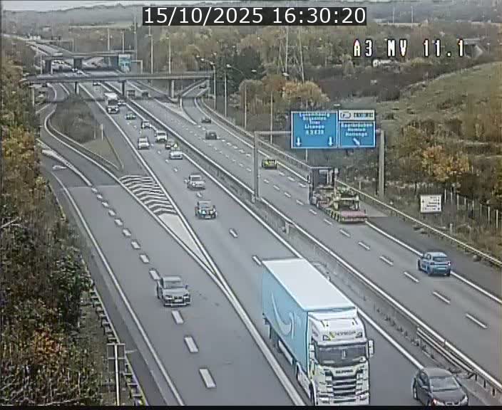 Traffic live webcam Luxembourg Croix de Bettembourg A3 - BK 11.1 - direction Luxembourg-ville