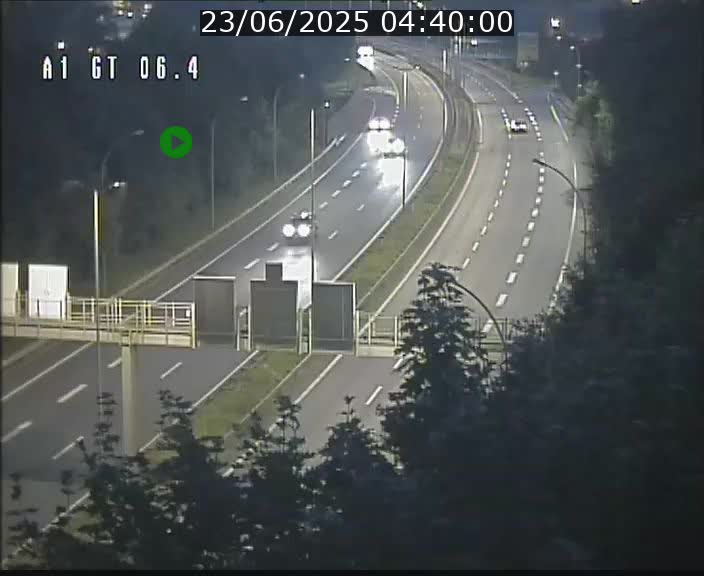 Traffic live webcam Luxembourg Hamm - A1 direction Sandweiler - BK 6.4
