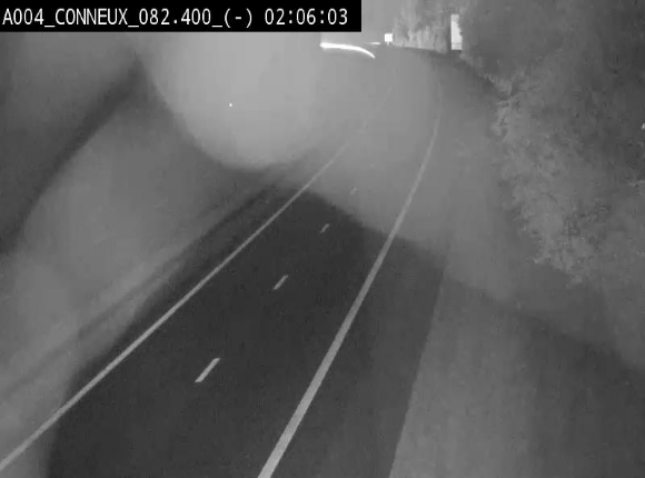 Webcam sur l'E411 avant les sorties 20 menant à Ciney, Dinant et Achêne. Vue orientée vers Namur
