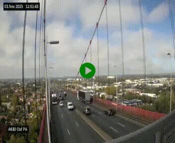 Webcam autoroute sur le périphérique de Bordeaux (A630) au nord de la ville. Caméra située sur le Pont d'Aquitaine.