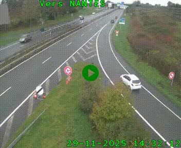 Webcam N147 au nord de Poitiers et à la jonction avec la A10