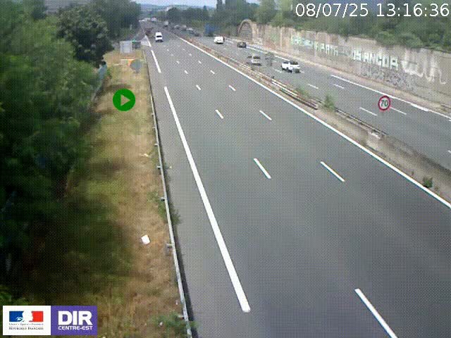 Webcam à Bron sur l'A43 à la jonction avec le boulevard périphérique de Lyon (D383). Vue orientée vers Lyon