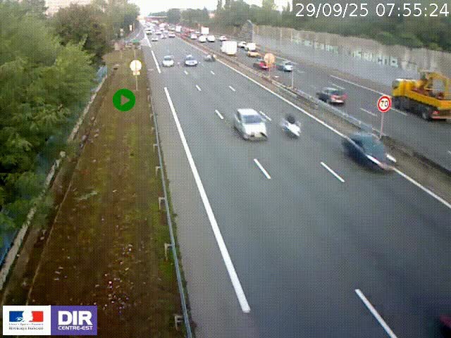 Webcam à Bron sur l'A43 à la jonction avec le boulevard périphérique de Lyon (D383). Vue orientée vers Lyon