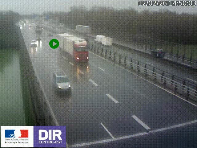 Caméra trafic à la jonction entre l'A46 (Rocade-est de Lyon) et l'A42 à hauteur de Vault-en-Velin en direction de Marseille