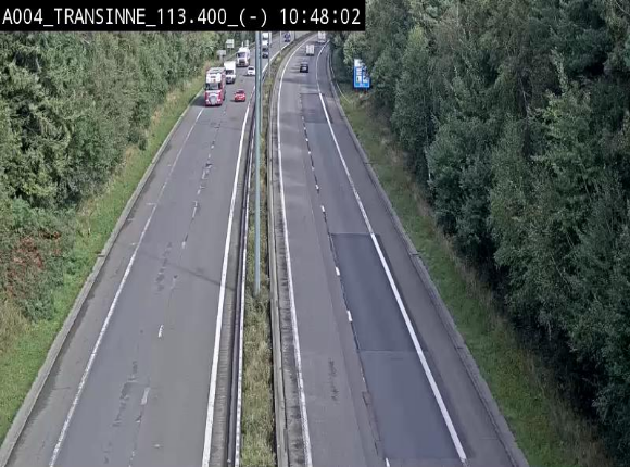 Caméra trafic E411 (A4) - Transinne direction Namur - BK 113.425