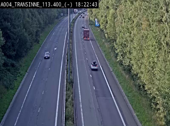 Caméra trafic E411 (A4) - Transinne direction Namur - BK 113.425