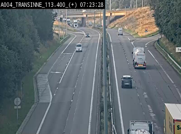 Webcam dans les Ardennes sur l'E411 à hauteur de Transinne. Vue orientée vers le sud de la Belgique