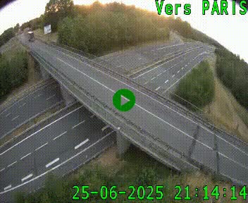 Clone of Caméra routière sur l'autoroute A20 au nord de Limoges, à la jonction avec la N520. Vue orientée vers Paris