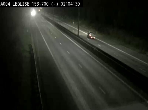 Webcam autoroute A4 (E411-E25) à Léglise, avant la jonction avec la N40. Vue orientée vers Bruxelles