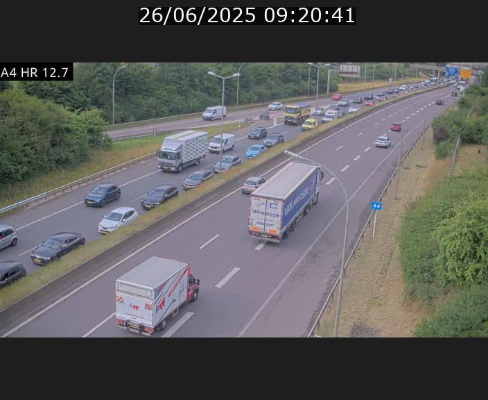 Traffic live webcam Luxembourg Esch sur Alzette - A4 - BK 12.7 - direction Esch-Belval