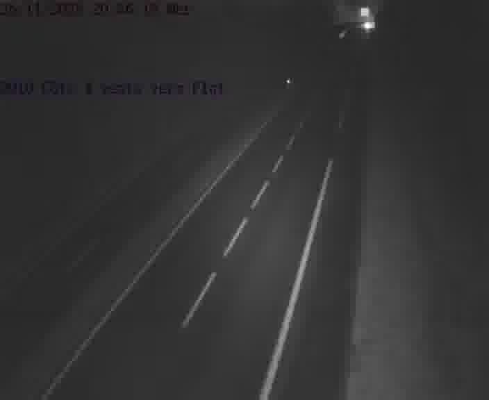 Webcam sur la D910 située dans la Côte des 4 vents. Vue orientée vers le haut de la côte, vers Faulquemont