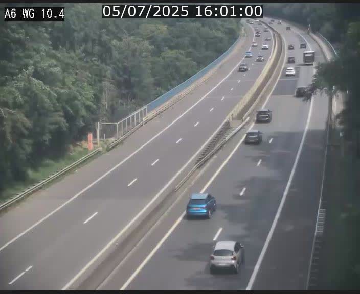 Traffic live webcam Luxembourg Mamer - A6 - BK 10.4 - direction Luxembourg/France/Allemagne
