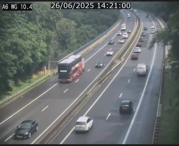 Traffic live webcam Luxembourg Mamer - A6 - BK 10.4 - direction Luxembourg/France/Allemagne