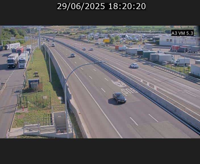 Traffic live webcam Luxembourg Aire de Berchem - A3 - BK 5 - direction France