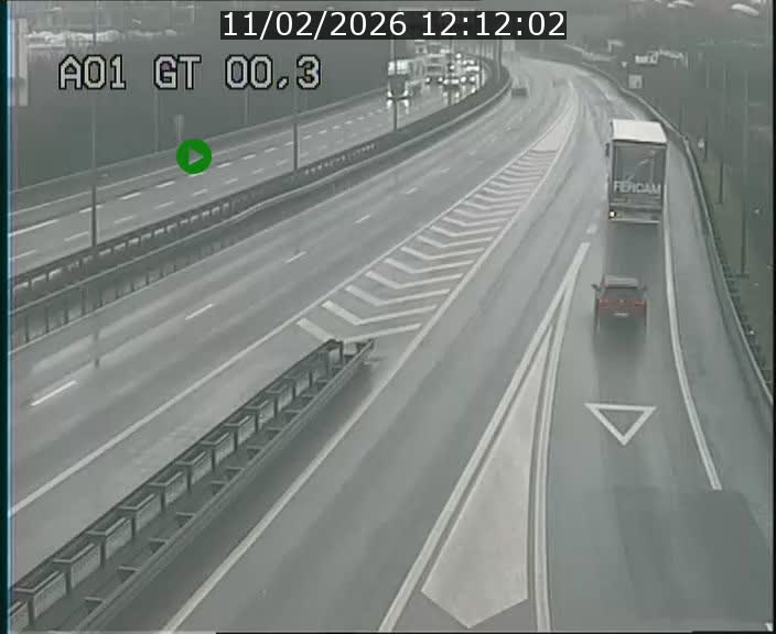 Traffic live webcam Luxembourg Croix de Gasperich - A1 direction Kirchberg - BK 0.3